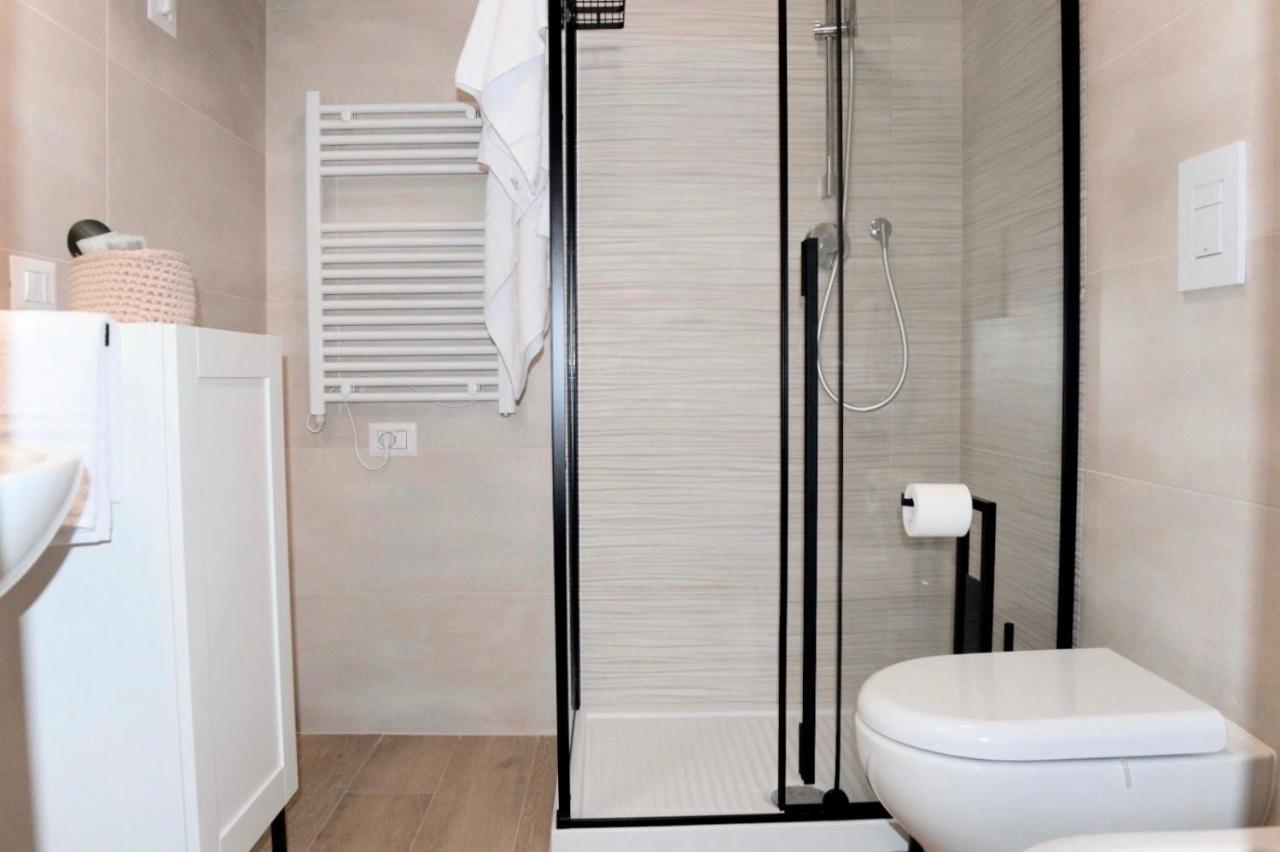 Guest House Domus Gratia Russo โรม ภายนอก รูปภาพ